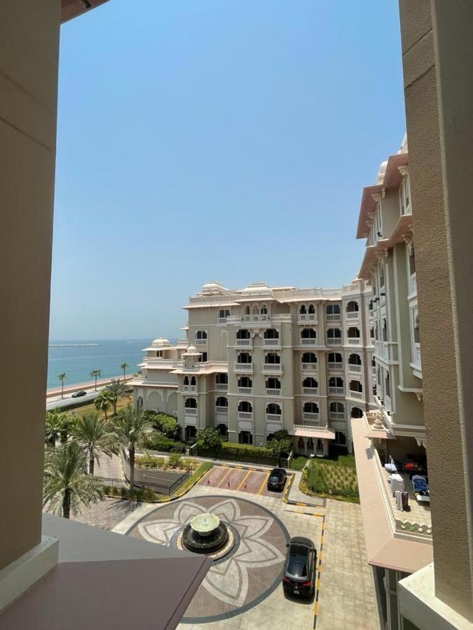 Royal Club By Rvhr, Grandeur Residence Crescent Palm Jumeirah Dubai Buitenkant foto