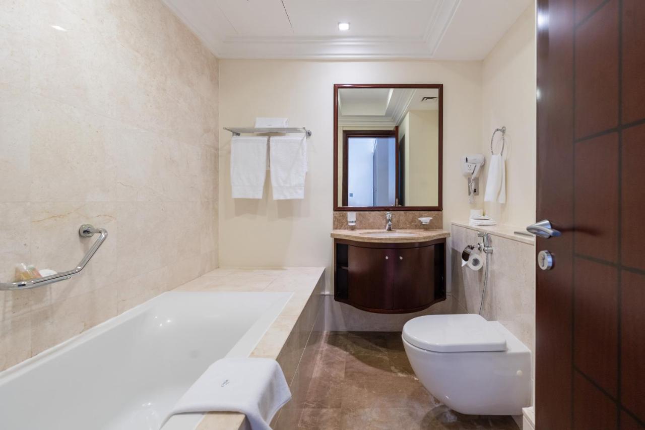 Royal Club By Rvhr, Grandeur Residence Crescent Palm Jumeirah Dubai Buitenkant foto