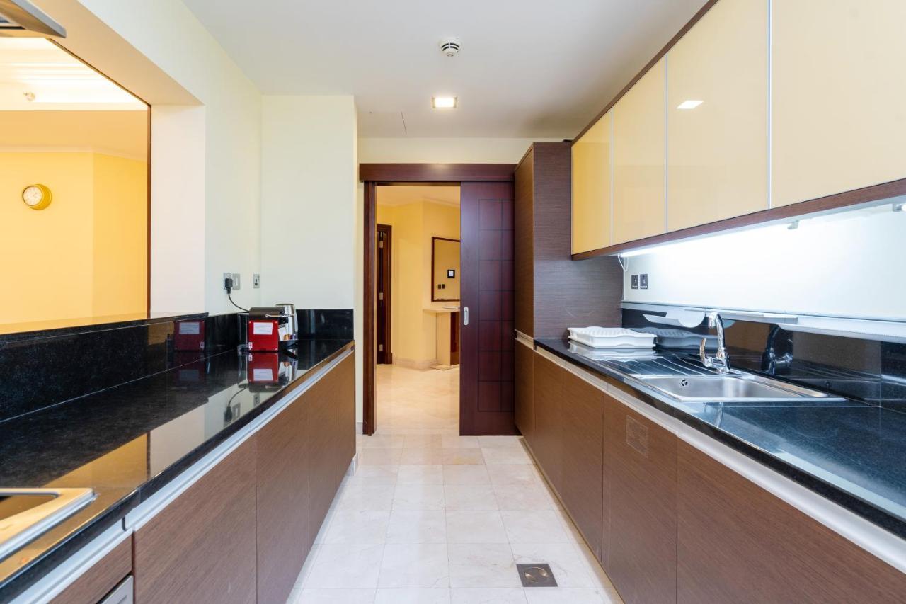 Royal Club By Rvhr, Grandeur Residence Crescent Palm Jumeirah Dubai Buitenkant foto