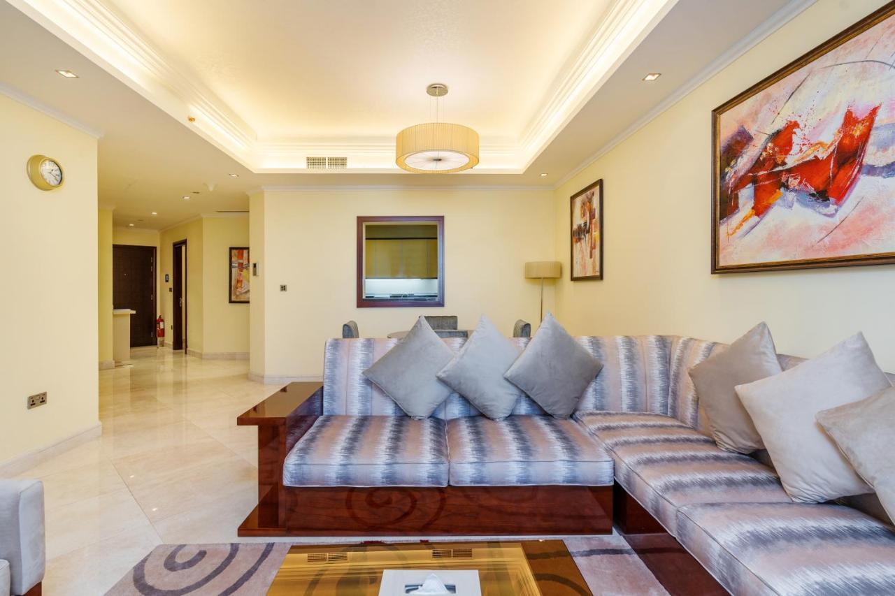 Royal Club By Rvhr, Grandeur Residence Crescent Palm Jumeirah Dubai Buitenkant foto