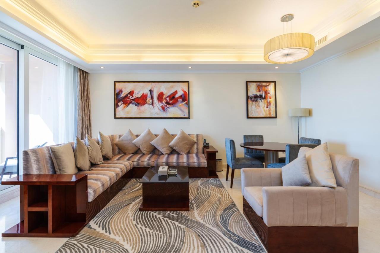 Royal Club By Rvhr, Grandeur Residence Crescent Palm Jumeirah Dubai Buitenkant foto